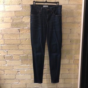 Madewell Size 27 Dark Wash High Rise Skinny Jean